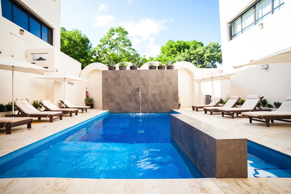 Aspira Hotel Beach Club By Tukan In Playa Del Carmen Book On Aspira Hotel Beach Club By Tukan Playa Del Carmen