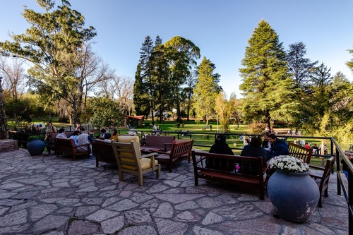 Book Hotel Luz Y Fuerza Villa Giardino In Villa Giardino Hotels Com