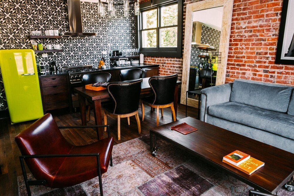 Book Slo Brew Lofts In San Luis Obispo Hotels Com Slo Brew Lofts San Luis Obispo