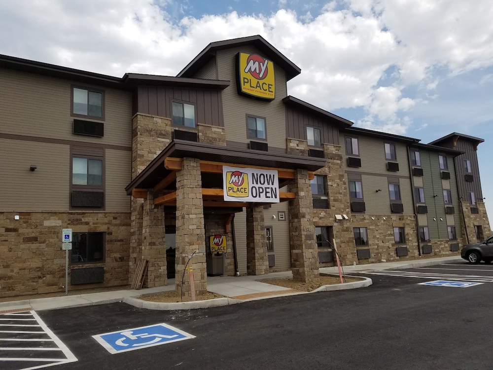 Book My Place Hotel Loveland Co In Hotels My Place Hotel Loveland Co