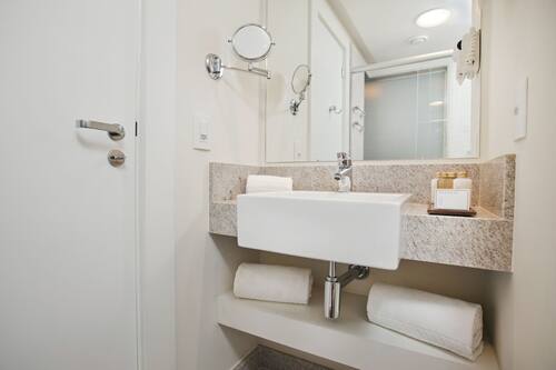 Book Best Western Plus Icarai Design Hotel In Niteroi Hotels Com Book Best Western Plus Icarai Design Hotel In Niteroi Hotels Com