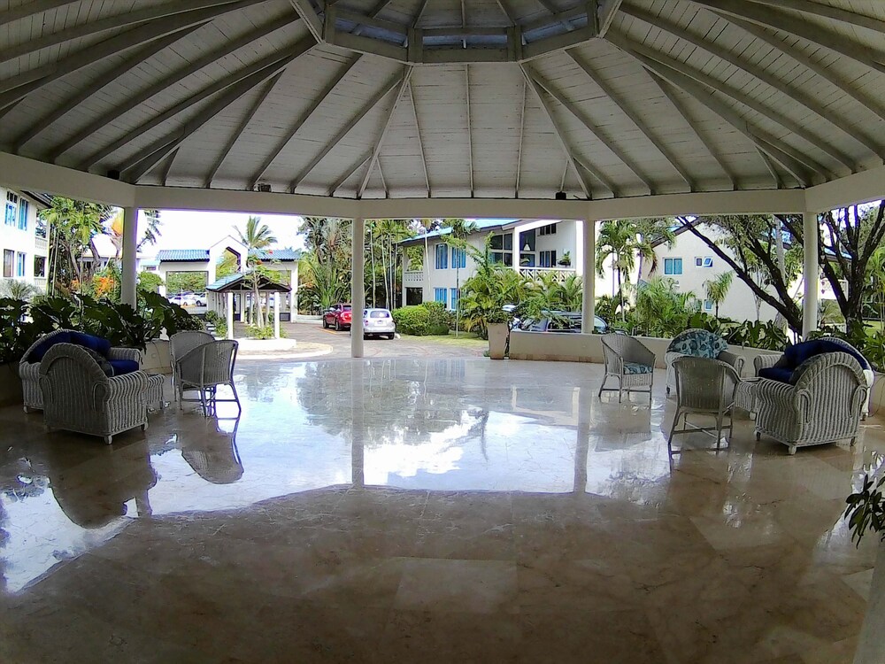 Apartments at San Marino Playa Dorada en Puerto Plata