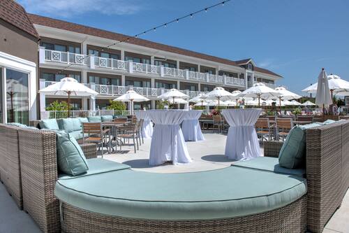 Hotel In Avalon Icona Golden Inn Ticati Com