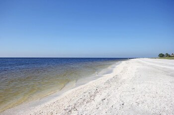15 Closest Hotels To Gulfside City Park In Sanibel
