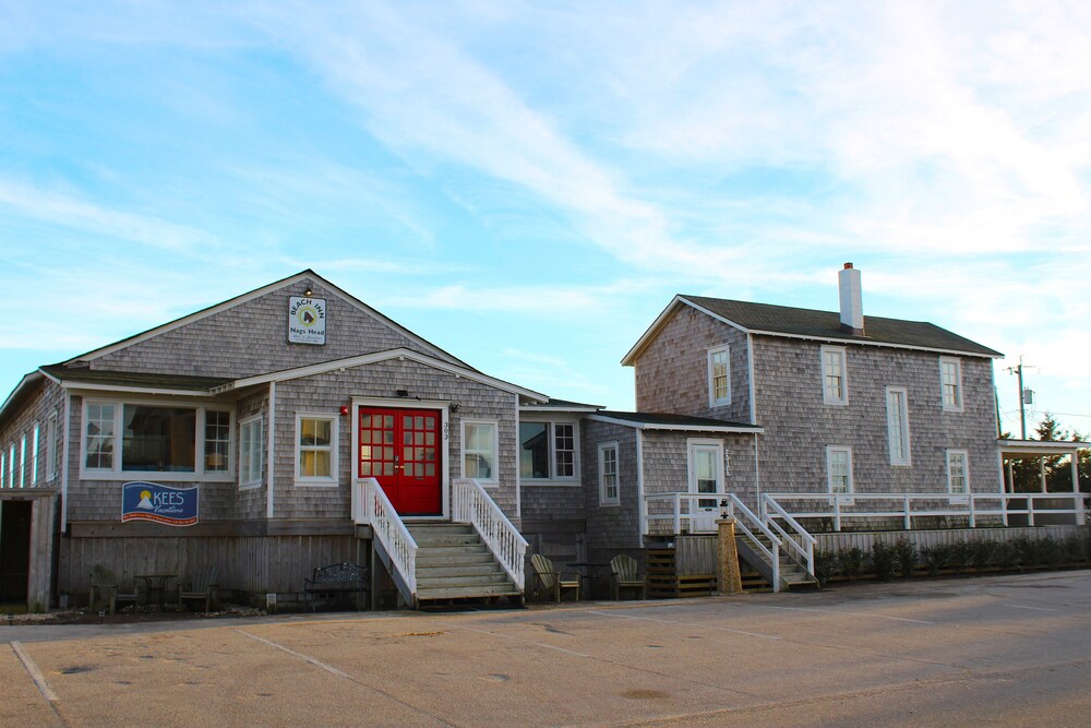 Book Nags Head Beach Inn By Kees Vacations In Hotels Nags Head Beach Inn By Kees Vacations