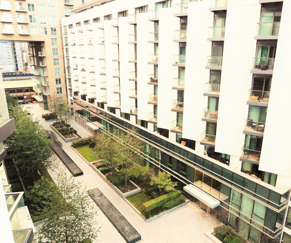 Book Zen Apartments London Excel O2 Arena In Hotels Zen Apartments London Excel O2 Arena