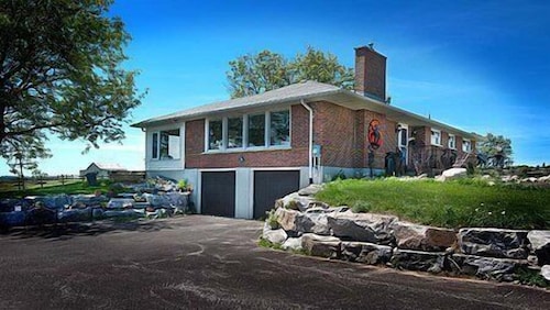 Book Bed And Breakfast At The Ranch In Port Perry Hotels Bed And Breakfast At The Ranch Port Perry Exterior