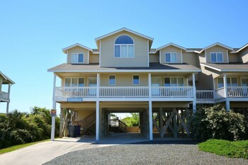 Top 10 Hotels In Holden Beach North Carolina Квартиры Холден Бич