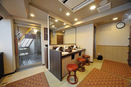 Book Global Cabin Tokyo Gotanda In Tokyo Hotels Com Book Global Cabin Tokyo Gotanda In Tokyo Hotels Com