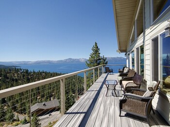 Top 10 Hotels In Zephyr Cove Nevada