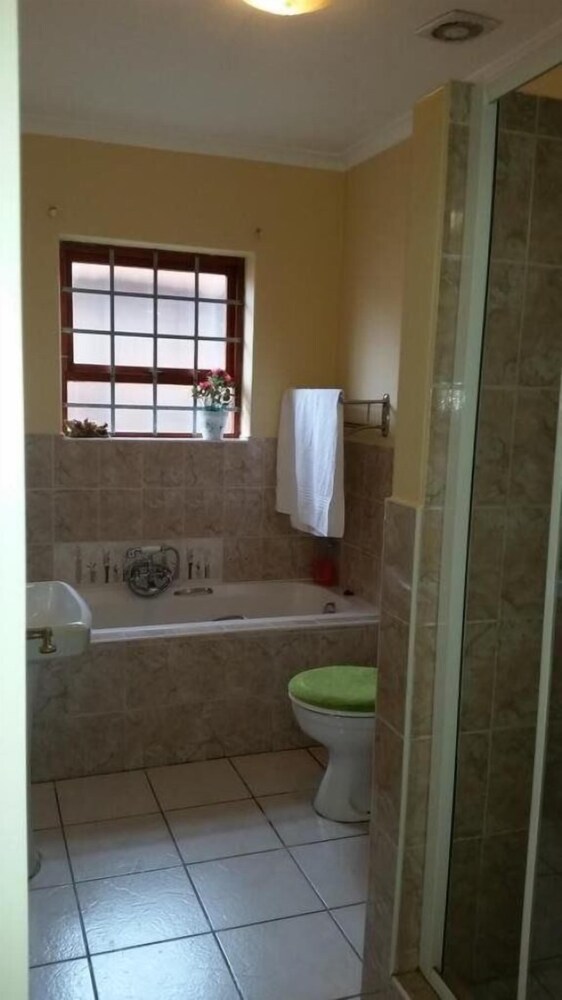 Ebenezer Guest House Bluewater Bay in Port Elizabeth Book on