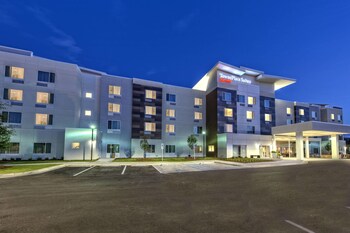 15 Closest Hotels To Auburn University In