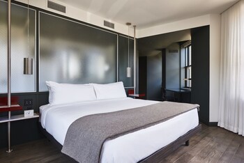 Top 10 Hotels In Wicker Park Chicago Illinois