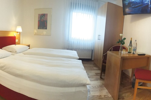 Book Hotel Weinhaus Selmigkeit In Bingen Am Rhein Hotels Com