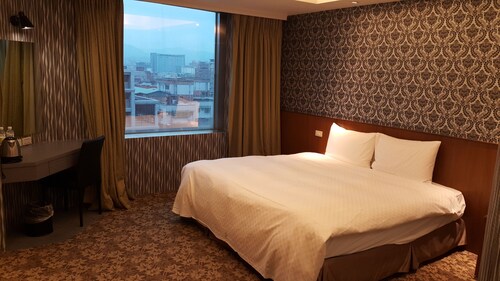 Hotels Com Deals Discounts For Hotel Reservations From Luxury Hotels To Budget Accommodations