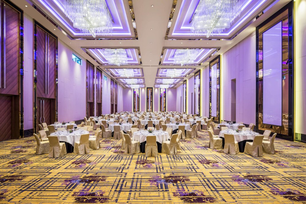 Book Le Meridien Putrajaya In Serdang Hotels Com