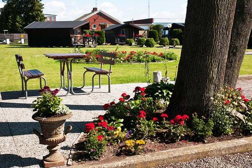 dating i åstorp lyckå kvinna söker man