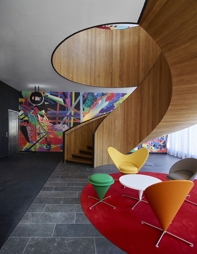 c48b14f8_z.jpg (774×1000) Interior staircase, Art deco