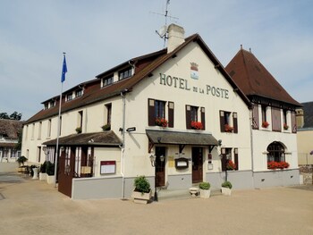 Top 10 Hotels In Sees France