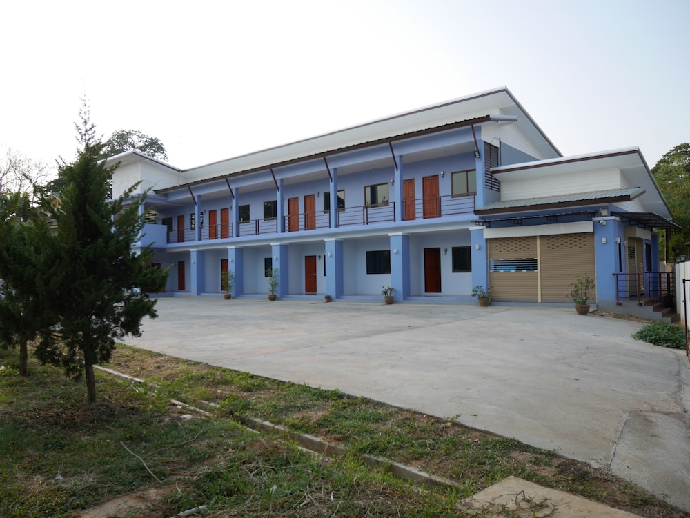 Book Tararin In Chiang Saen Hotels Tararin Chiang Saen