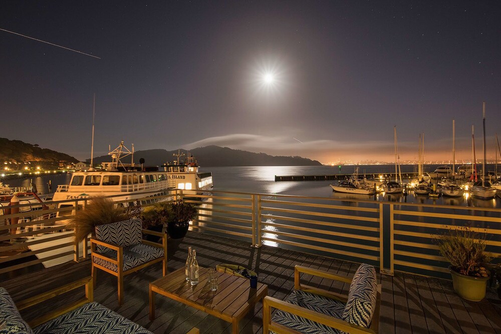 Waters Edge Hotel Tiburon United States Of America Waters Edge Hotel Tiburon