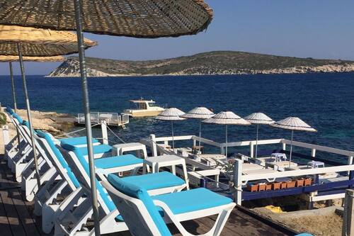 book arya karaburun in karaburun hotels com