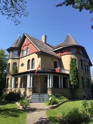 Top Hotels In Neepawa Manitoba Cancel Free On Most Hotels Hotels Com