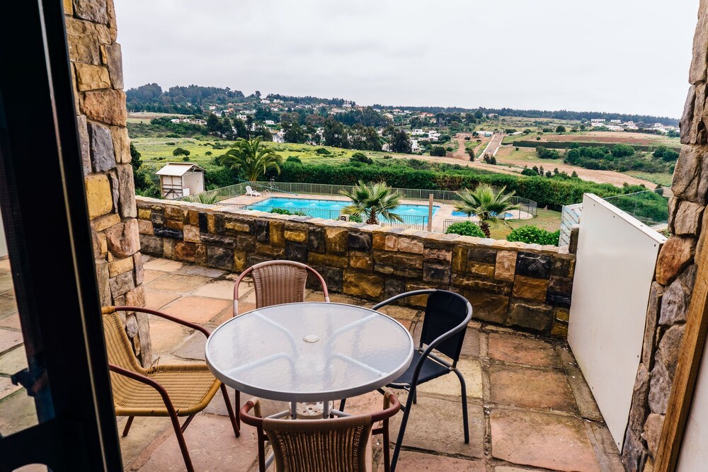 Apart Hotel Maitencillo Puchuncavi Chile Puchuncavi Hotel Discounts Hotels Com