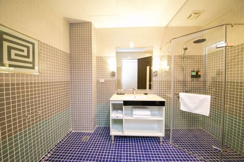 夏禾國際行舘 住宿預訂優惠及飯店資訊 Hotels Com