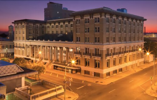 Book Hotel Bentley In Alexandria Hotels