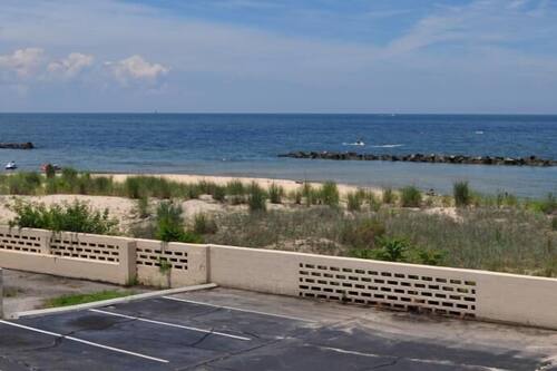 Book Ocean View Inn In Norfolk Hotels Com Book Ocean View Inn In Norfolk Hotels Com