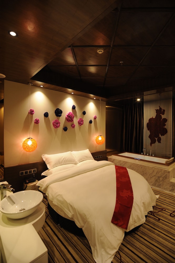 广州广州爱情公寓