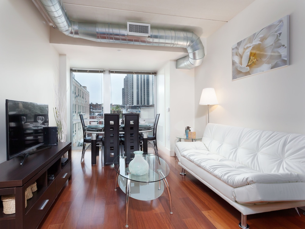 Book Pelican Fully Furnished Apartments In Philadelphia Hotels Com Pelican Fully Furnished Apartments Philadelphia