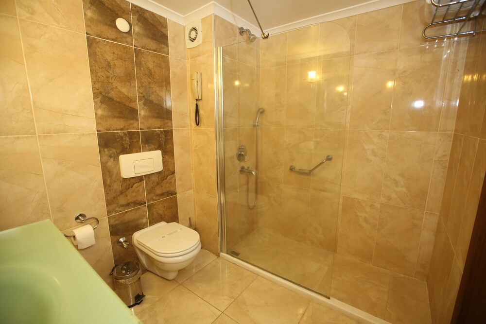 Book Sultasa Hotel In Mersin Hotels Com