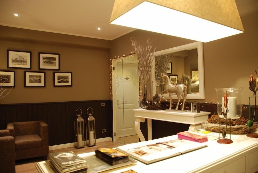 Maxim bed and breakfast Suite Rooms in Palermo - Hotels.com Maxim bed and breakfast Suite Rooms in Palermo - Hotels.com