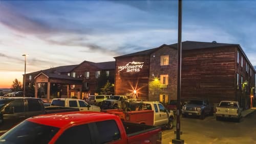 Book High Country Suites In Pinedale Hotels High Country Suites Pinedale