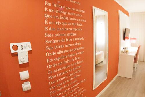 Masa Hotel Almirante I Lisboa Hotels Com