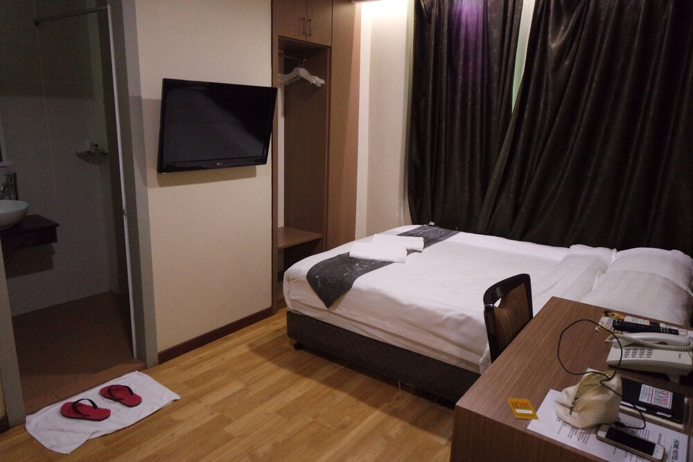 Book Home Hotel Labuan In Labuan Hotels Com