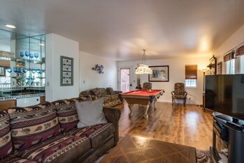 Top 10 Hotels In Yosemite West California