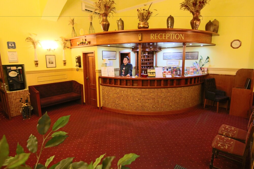 https://kr.hotels.com/ho636670/oldeu-peulaha-hotel-peulaha-cheko/ 올드 프라하 호텔 (Old Prague Hotel)