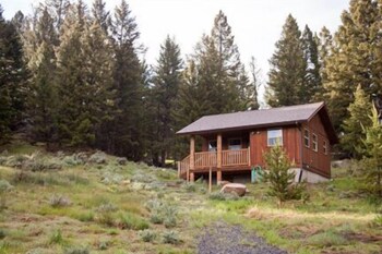 Top 10 Hotels In Whitehall Montana