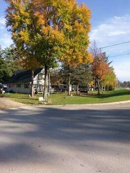 Top 10 Hotels In Manton Michigan
