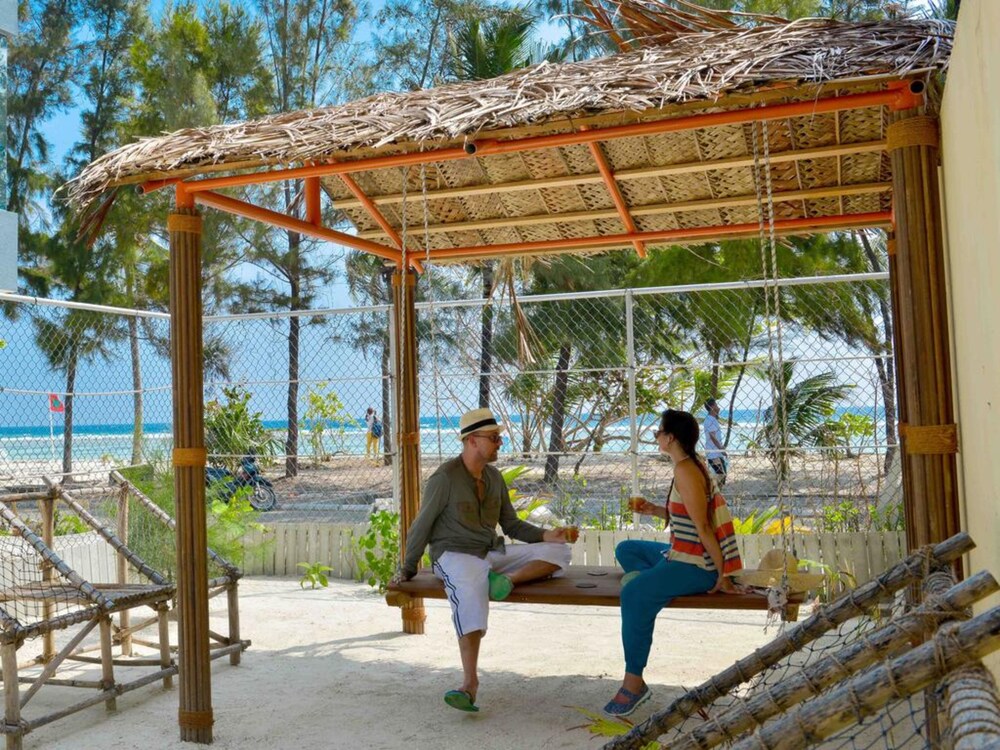 Coconut Tree Hulhuvilla Beach Hulhumale Hotels Com