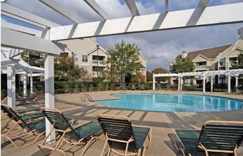 Hotels In Columbus From 45 Night Apartments In Columbus
