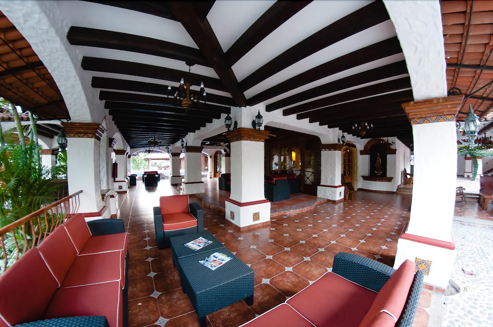 Book Estancia Villa Real in Autlan de Navarro