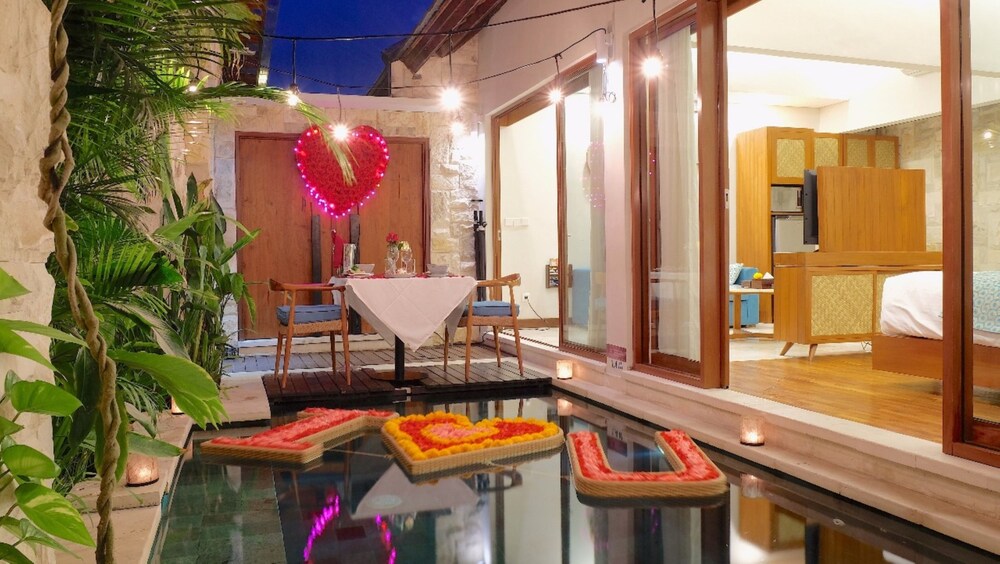 16+ Aksari Villa Seminyak Bandung Pictures
