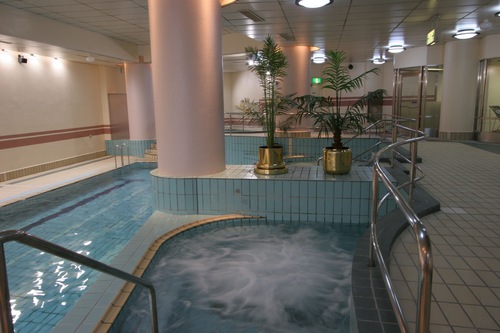 リゾートカプセル桜木町 横浜市 の宿泊予約 ホテルズドットコム