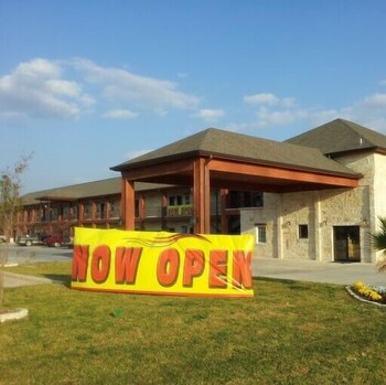 Top 10 Hotels In Devine Texas