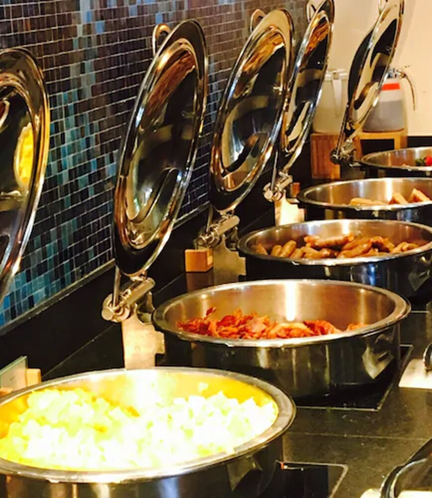 westin nanea shuttle schedule