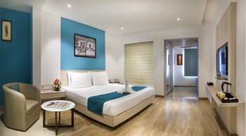 Picture of The Lotus Hotel Sameera in Chennai
